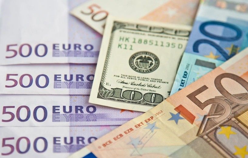 Analisis Euro Naik Tipis, Pasar Wait and See Data Zona Euro - Data Pasar 2025-12-02