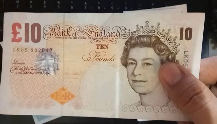 Analisis Laporan Kerja AS Mengecewakan, Sterling Manfaatkan Momentum - Data Pasar 2025-12-11