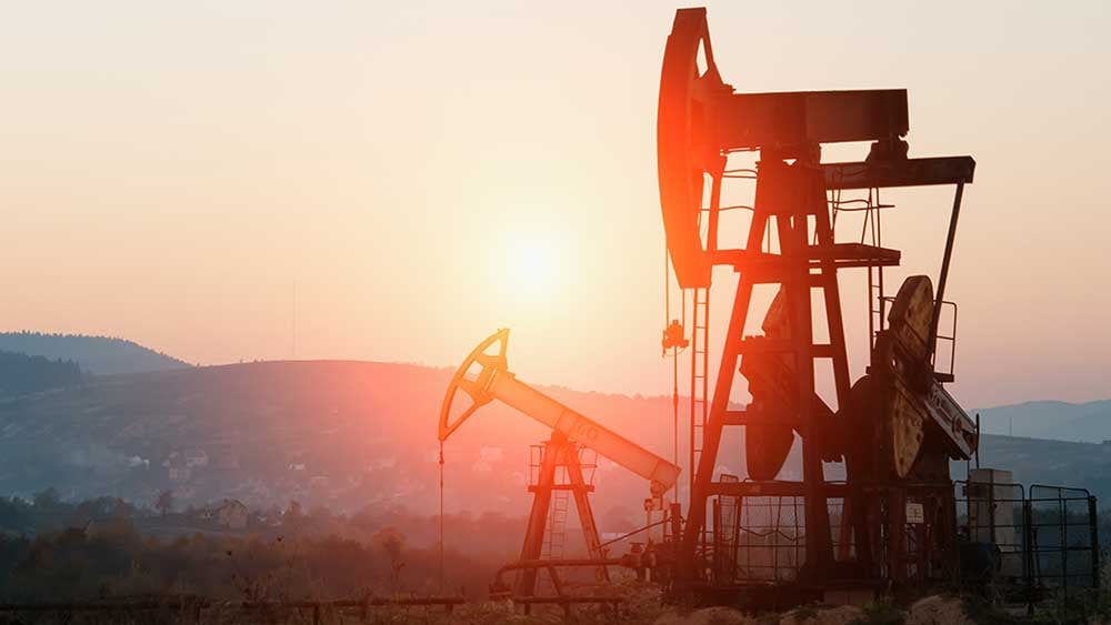 Analisis Trump Blokade Minyak Venezuela, Harga Minyak Langsung Melejit! - Data Pasar 2025-12-17