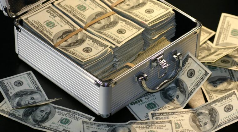 Analisis Dolar Menguat, Safe Haven Dominan - Data Pasar 2026-03-03