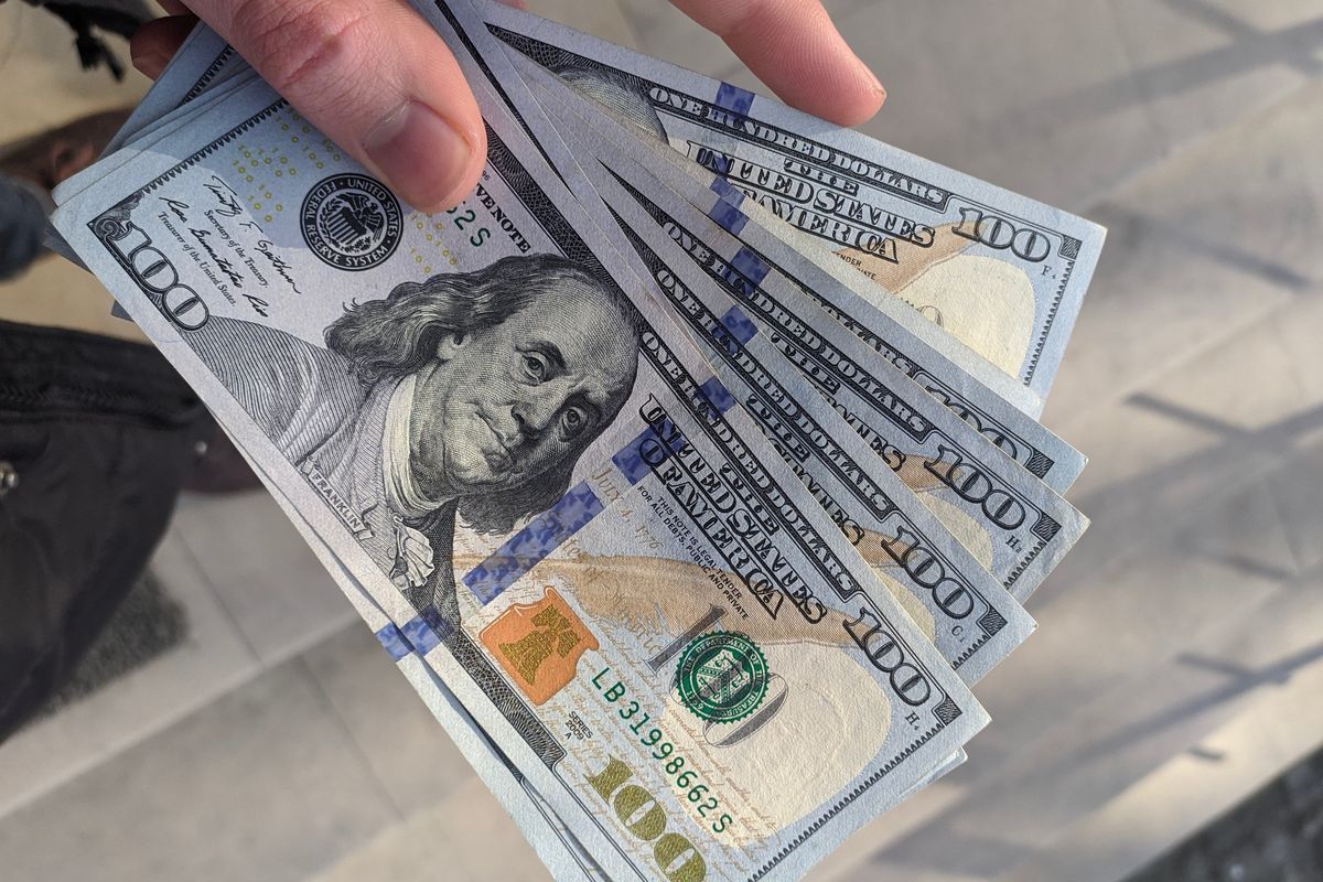 Analisis Dolar Bertahan Kuat Setelah Sinyal Hawkish Fed - Data Pasar 2026-06-18
